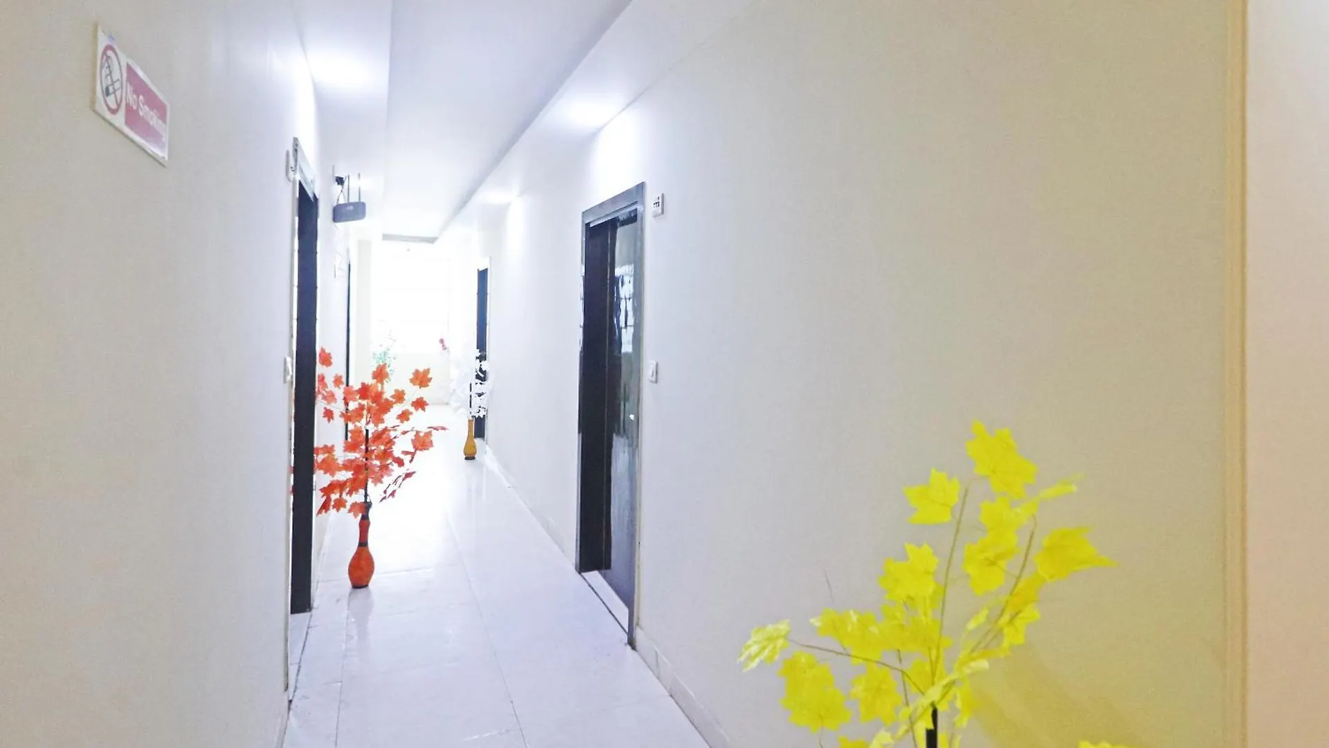 Ambrosia Suites New Delhi Hotel