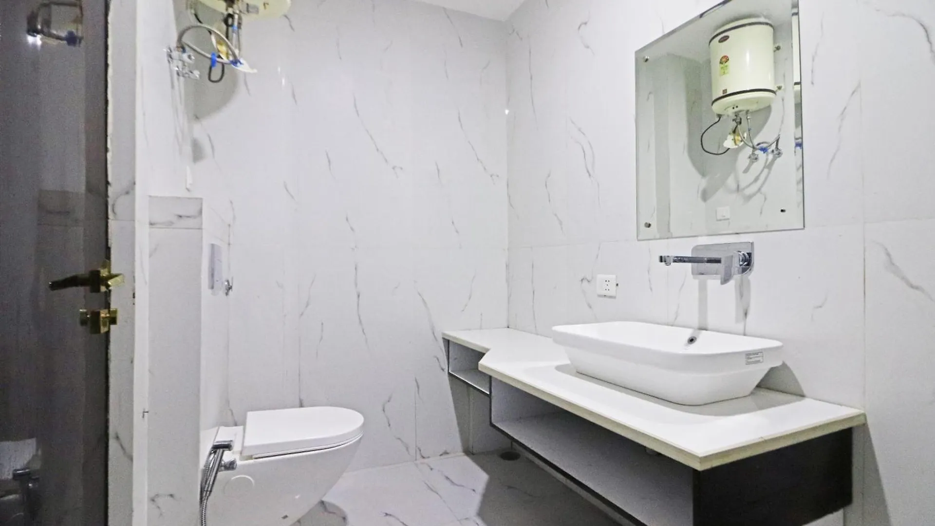 Ambrosia Suites New Delhi 4*,  India